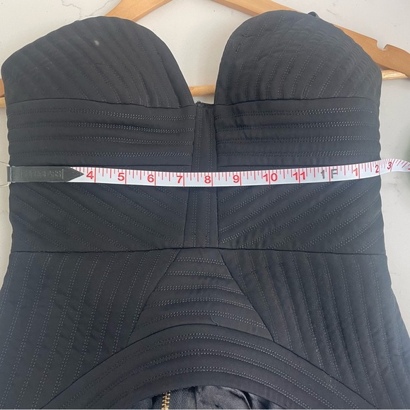 COPY - Structured Black Bustier - Picture 5 of 6